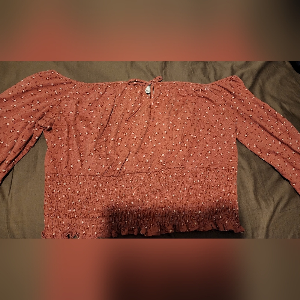 Juniors Plus size off shoulder blouse